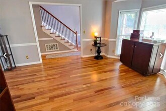 8711 Piccone Brook Ln in Charlotte, NC - Building Photo - Building Photo