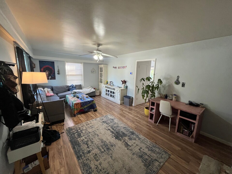 127 N 1150 W in Cedar City, UT - Building Photo