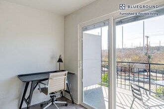 2850 15th Ave W, Unit SI FL2-ID881 in Seattle, WA - Building Photo - Building Photo