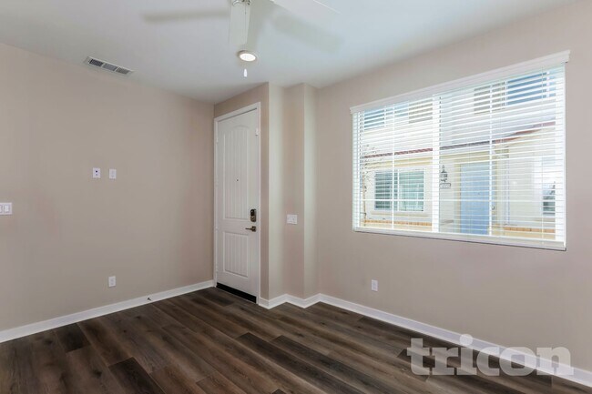 24931 Padre Ct in Wildomar, CA - Foto de edificio - Building Photo