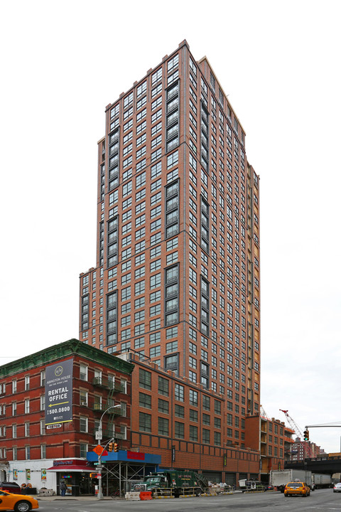 Abington House in New York, NY - Building Photo