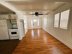 6615 E Ocean Blvd in Long Beach, CA - Building Photo - Building Photo