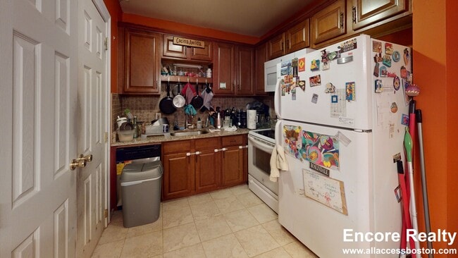 property at 8 Kittredge St