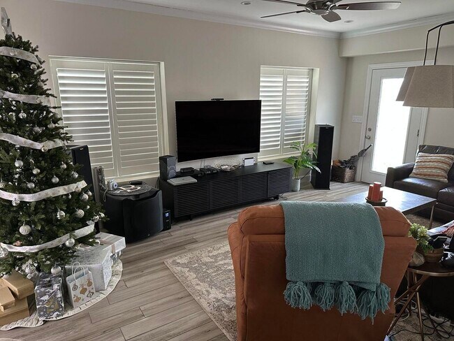 917 SW 36th Terrace in Palm City, FL - Building Photo - Building Photo