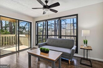4676 Vinings Central Run SE in Atlanta, GA - Building Photo - Building Photo