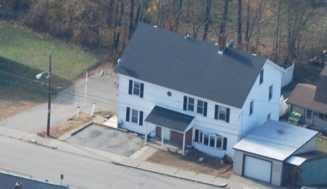 237 Pleasant St, Unit 237