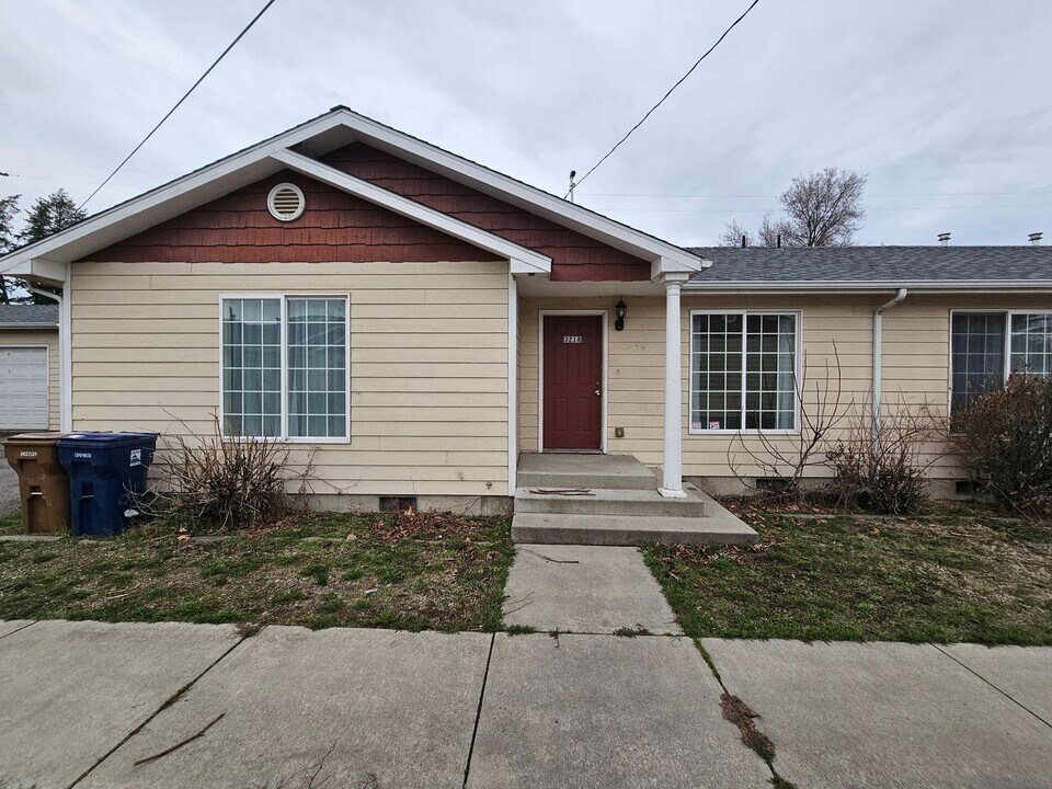 3216 E 4th Ave in Spokane, WA - Building Photo