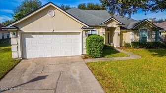14622 Christen Dr in Jacksonville, FL - Building Photo