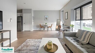 5040 Linbar Dr, Unit 105 in Nashville, TN - Building Photo - Building Photo