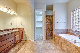 14430 Daly Dr in Houston, TX - Foto de edificio - Building Photo