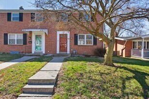 608 Hershey Ave in Lancaster, PA - Building Photo