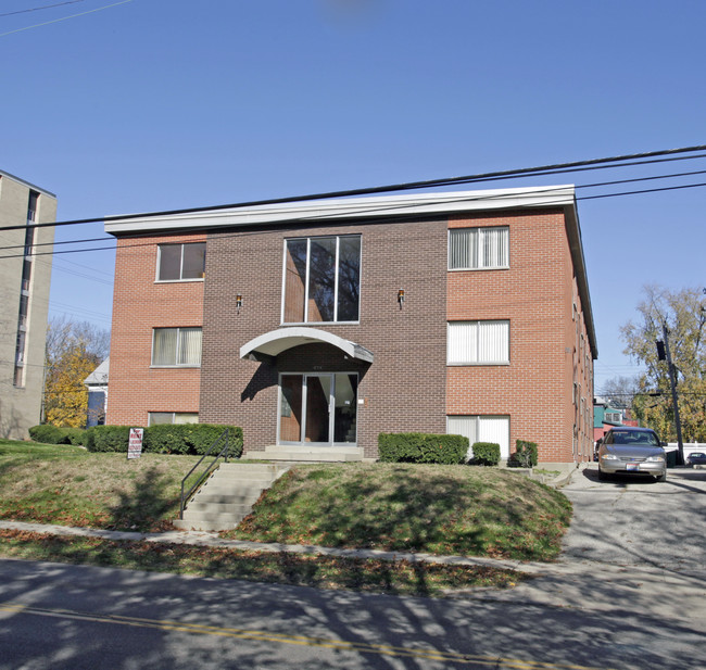 475 W Grand Ave in Dayton, OH - Foto de edificio - Building Photo