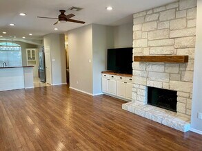 12213 Eruzione Dr in Austin, TX - Building Photo - Building Photo