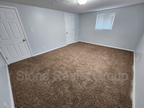 2724 Maple Ave in Terre Haute, IN - Building Photo - Building Photo