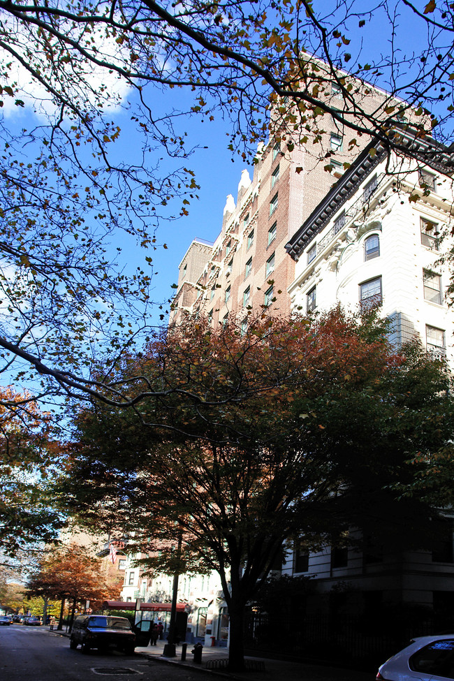 Pierrepont House for the Elderly in Brooklyn, NY - Building Photo - Building Photo