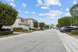 1169 Sepia Ln in Lake Worth Beach, FL - Building Photo - Building Photo