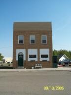 N Main St in Badger, MN - Building Photo