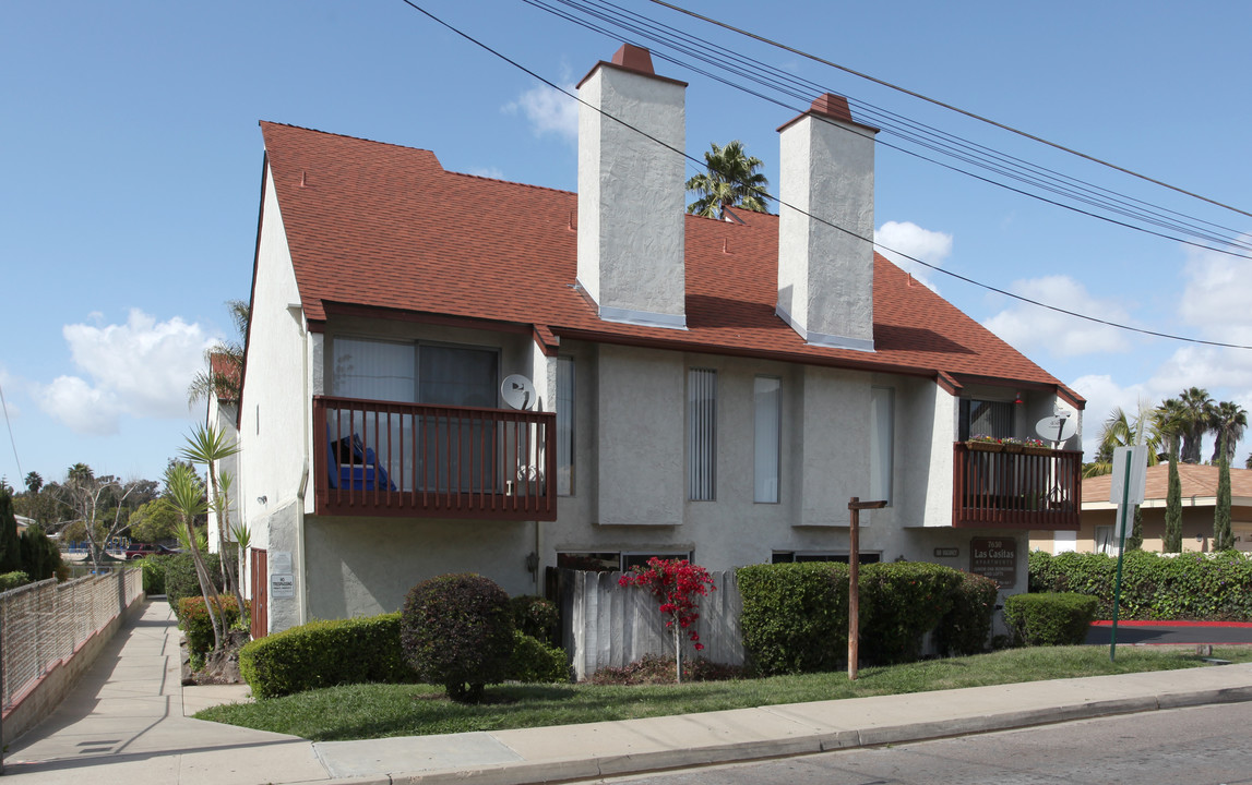 Las Casitas in La Mesa, CA - Building Photo