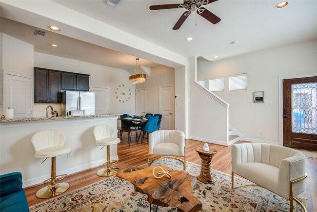 property at 738 Link Rd
