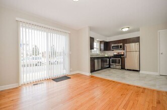 3025 Lynn Ct in Arlington Heights, IL - Building Photo - Building Photo