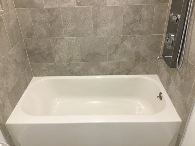 42 Rockland Drive in Willingboro, NJ - Building Photo - Building Photo