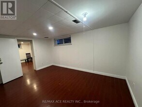 23 Ada Crescent in Toronto, ON - Building Photo - Building Photo