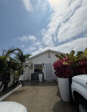 22418 Elaine Ave in Hawaiian Gardens, CA - Building Photo - Building Photo