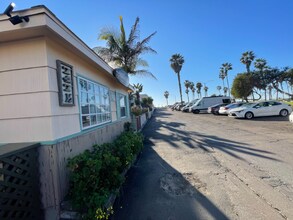747 San Fernando Pl in San Diego, CA - Foto de edificio - Building Photo