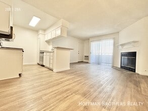 10346 Commerce Ave, Unit 9 in Los Angeles, CA - Building Photo - Building Photo