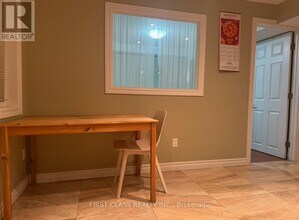 101 Shirrick Dr in Richmond Hill, ON - Building Photo - Building Photo