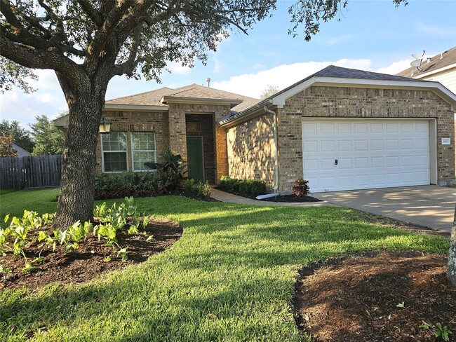 property at 2610 Slider Ct