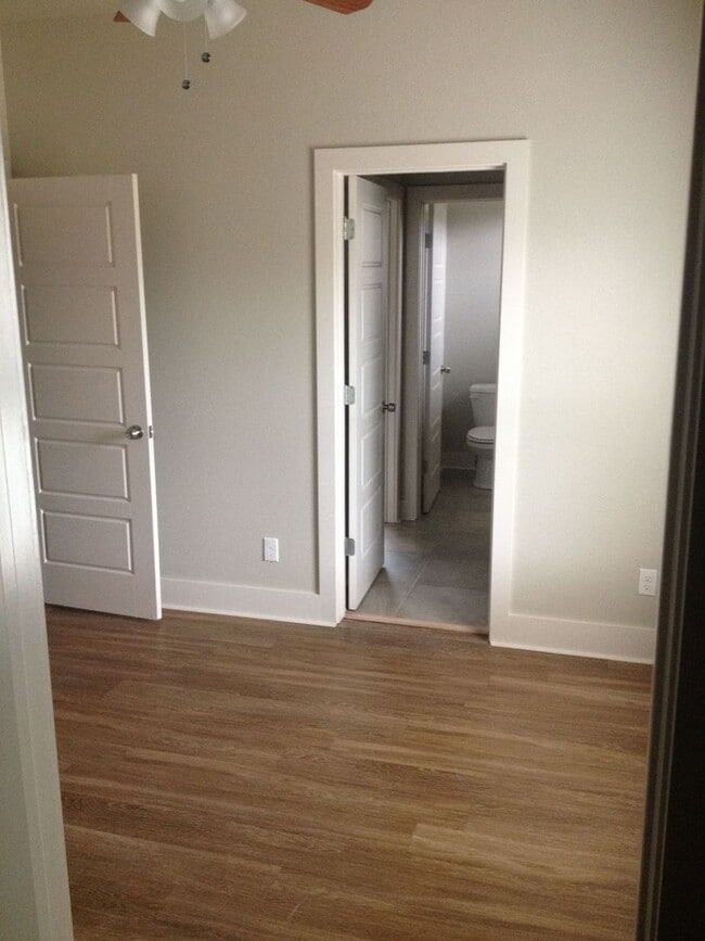 property at 2732-2734 Wildwood Dr