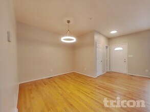 7904 Bardwell Ct in Clinton, MD - Foto de edificio - Building Photo