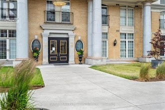 135 James St S in Hamilton, ON - Building Photo - Building Photo