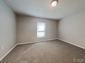 9268 Gibralter St in Spring Hill, FL - Building Photo - Building Photo