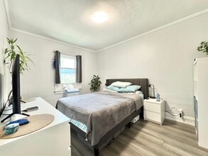 5325 Van Alstyne Pl in Niagara Falls, ON - Building Photo - Building Photo