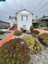 674 Maud Ave in San Leandro, CA - Building Photo