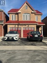 4332 Guildwood Way in Mississauga, ON - Building Photo