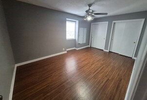 14 S Lafayette St in Mobile, AL - Building Photo