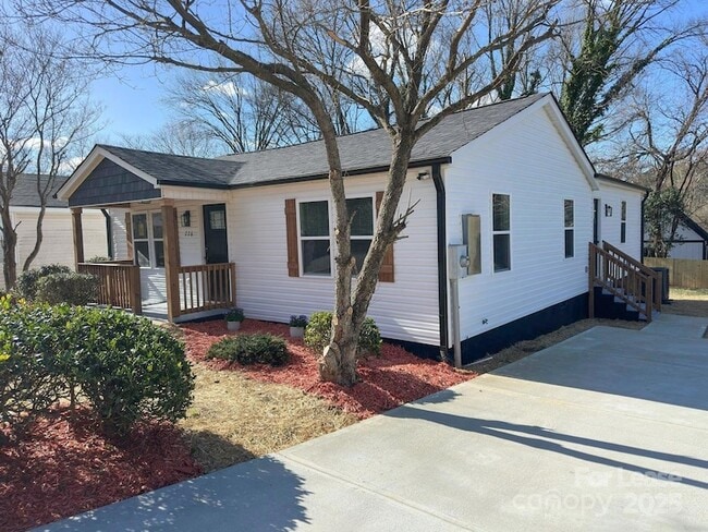 226 Malvern Dr SW, Unit 3bd in Concord, NC - Building Photo - Building Photo