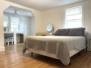 73 Tiffany St in Providence, RI - Building Photo - Building Photo