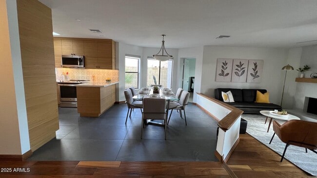 6725 E Kelton Ln in Scottsdale, AZ - Building Photo - Building Photo