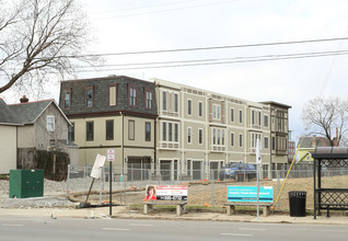 Burwell Court in Columbus, OH - Building Photo - Building Photo