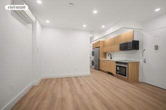 181 S 2nd St in Brooklyn, NY - Building Photo - Building Photo