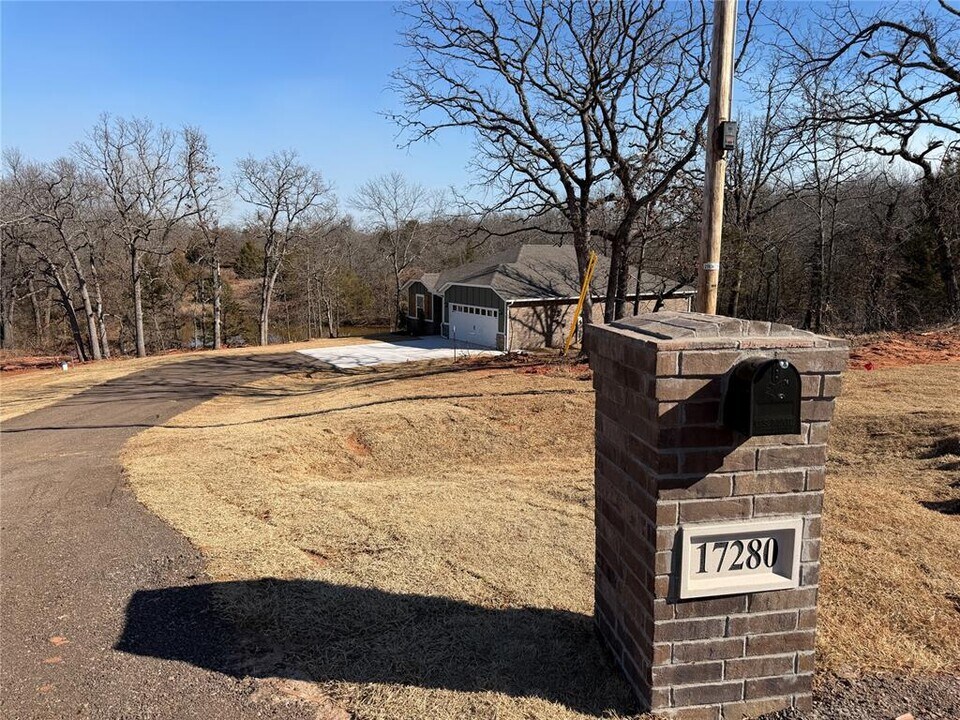 17280 SE 164th St in Oklahoma City, OK - Building Photo
