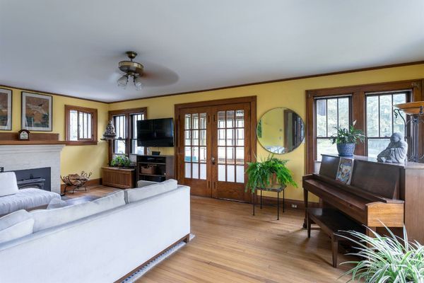 1010 S Forest Ave in Ann Arbor, MI - Foto de edificio - Building Photo