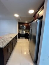 13712 SW 259th St in Homestead, FL - Foto de edificio - Building Photo