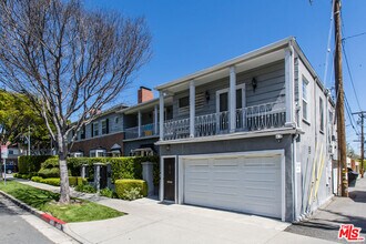 9660 W Olympic Blvd in Beverly Hills, CA - Building Photo - Building Photo