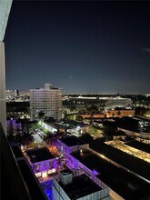 1800 Collins Ave in Miami Beach, FL - Building Photo - Building Photo