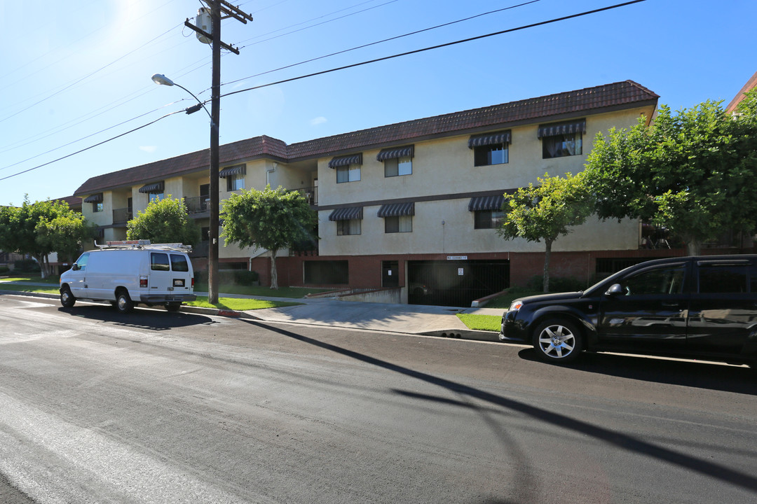 1340 Orange Grove in Glendale, CA - Foto de edificio